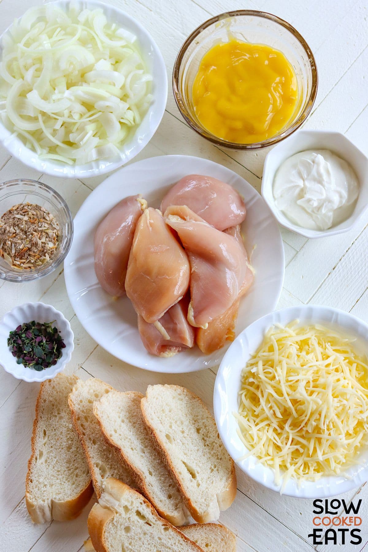 Crockpot French onion slow cooker ingredients.