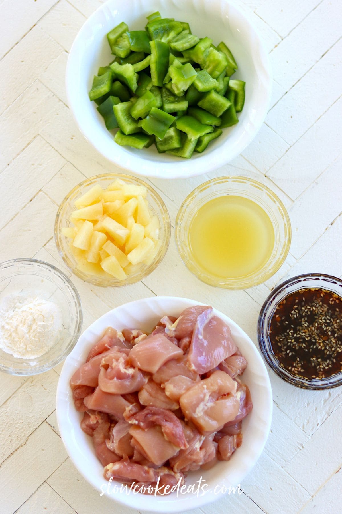 Ingredients needed for making crockpot teriyaki chicken with pineapple