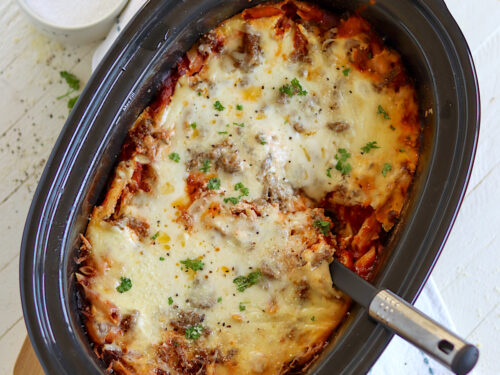 Easy Crock Pot Baked Ziti - Crock Pots and Flip Flops