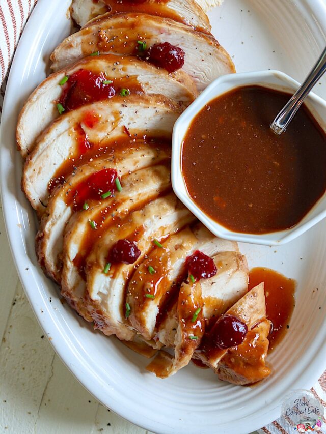 Crockpot Boneless Turkey Breast with Cranberry Gravy | Slow Cooked Eats