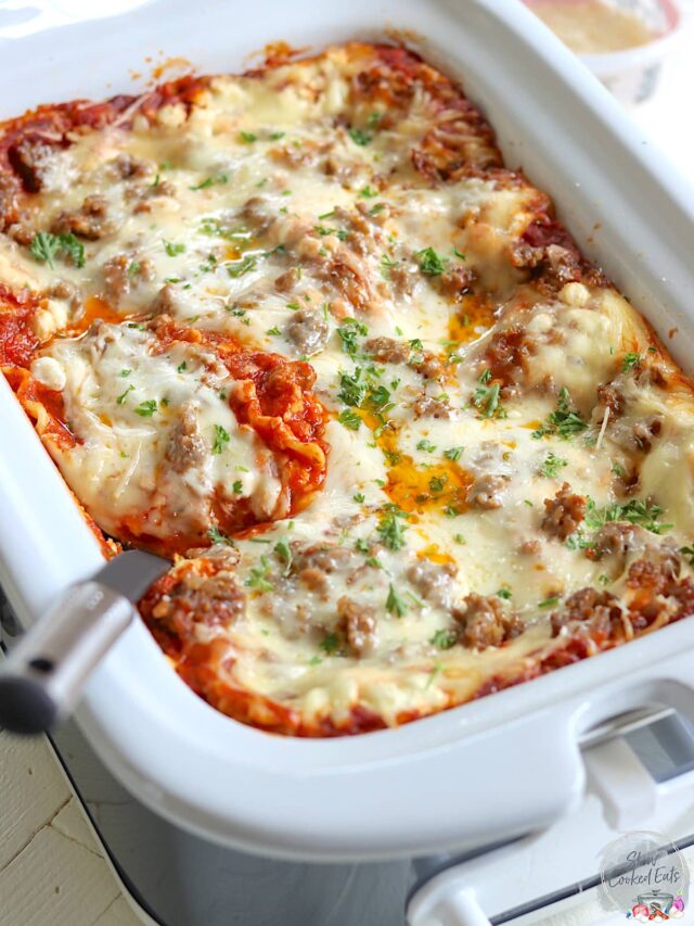 Slow Cooker Lazy Lasagna | Slow Cooked Eats