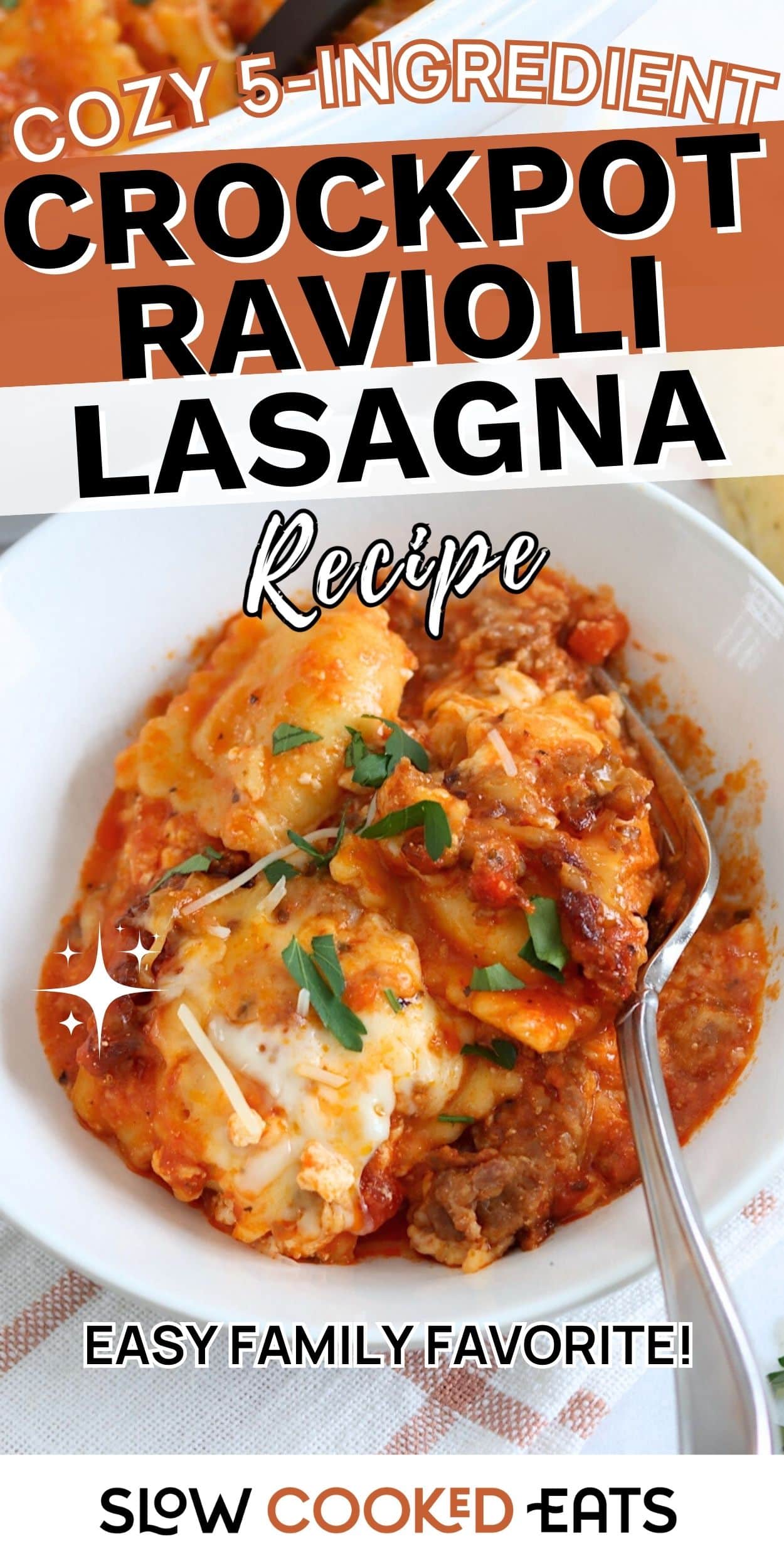 Crockpot ravioli lasagna served in a white bowl with layers of cheese ravioli, meat sauce, and melted cheese. Close-up of slow cooker ravioli lasagna garnished with herbs and ready to eat.